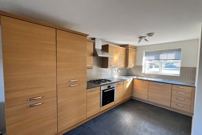 11, Jasmine Avenue, Macclesfield photo 4