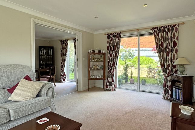 6, Jubilee Gardens, Sidmouth photo 4