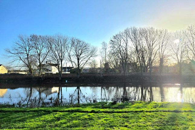 River Side Cottage Fishlake Nab, Doncaster photo 2