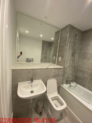 Flat for sale in Fifty5Ive, Salford