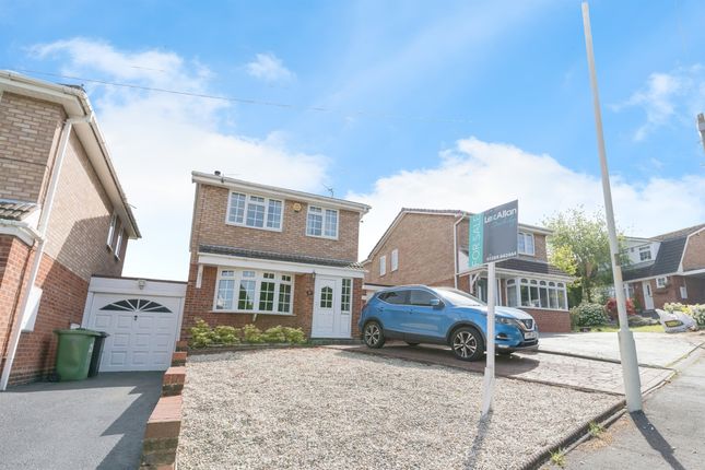 Thumbnail Detached house for sale in Tarry Hollow Road, Brierley Hill