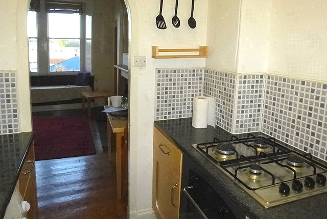 54/14, Broughton Road, Edinburgh photo 3