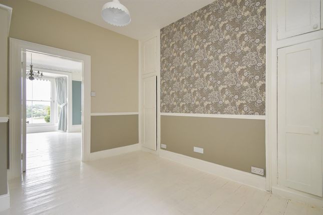 Flat to rent in St. Marys Terrace, Hastings