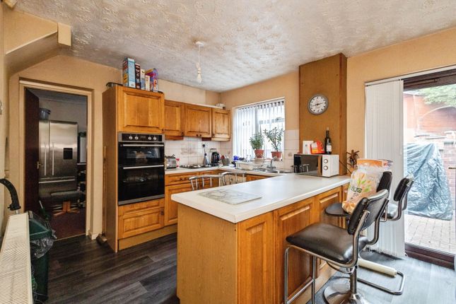 209, Culcheth Lane, Lancashire photo 4