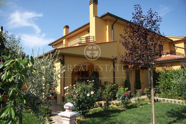 Thumbnail Villa for sale in Fabro, Terni, Umbria