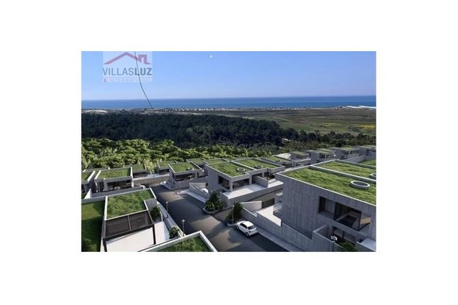 Thumbnail Detached house for sale in Famalicão, Nazaré, Leiria