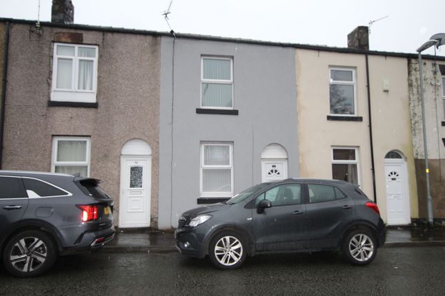 2-bed house on 12 Warwick Street, Rochdale, £850/mo