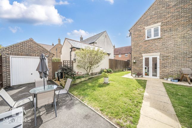 2, Elm Lane, Charlton Down photo 3