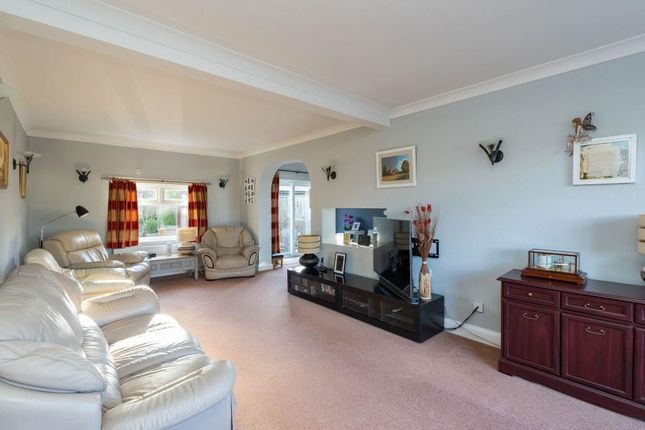 Solway House, Norfolk Lane, Mid Holmwood photo 3