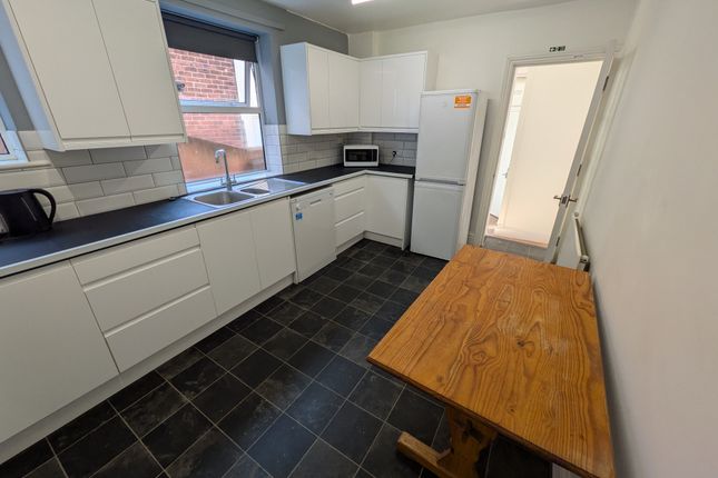 81, Howell Road, Exeter photo 3