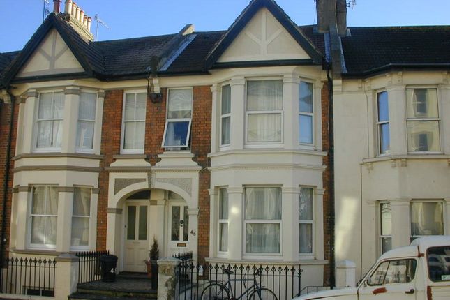 1 Bed Unfurnished Terraced