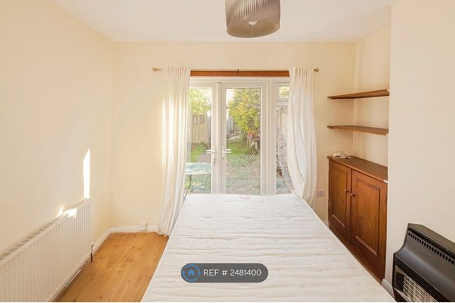 Bedroom/Second Reception