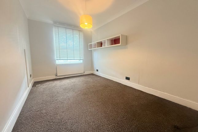 119, Broadwater Crescent, WELWYN GARDEN CITY photo 5