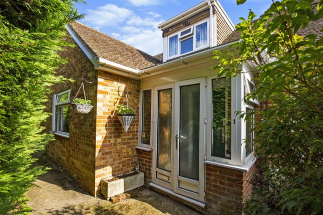 Bungalow for sale in Quartermain Road, Chalgrove, Oxford