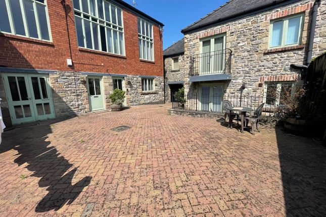 Mews house for sale in Holme Road, Matlock Bath