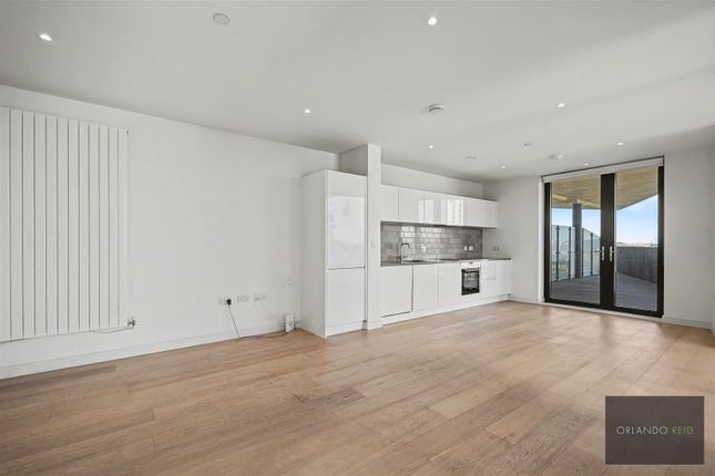 30, 3, Mercier Court, Starboard Way, London photo 3