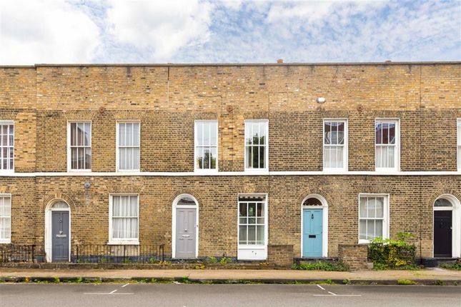 Thumbnail Property for sale in East Arbour Street, London