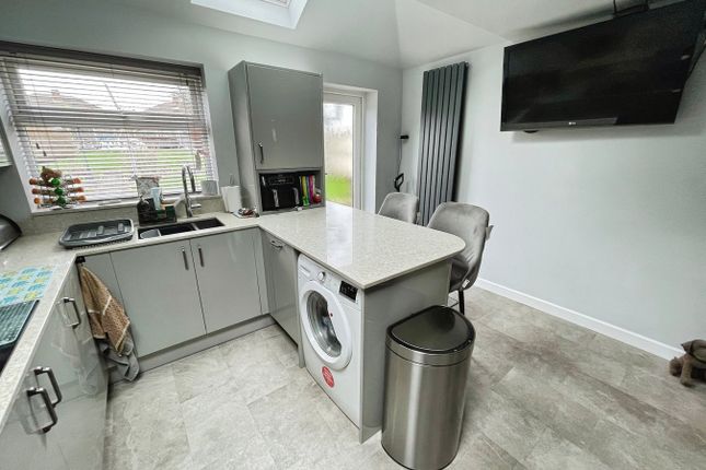63, Beechdale Avenue, Birmingham photo 3
