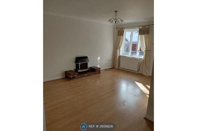 Blyth Close, Timperley, Altrincham photo 4