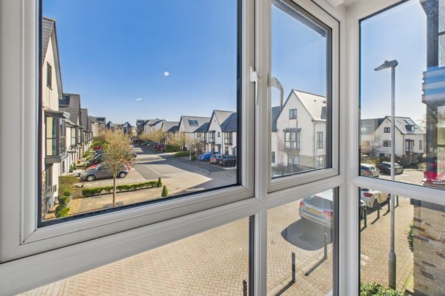 Flat 3, 24, Airborne Drive, Plymouth photo 2