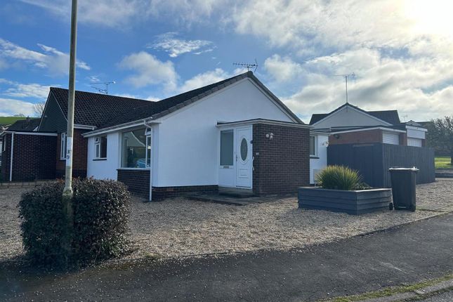 2-bed house on 23, Crowden Crescent, Tiverton, £995/mo