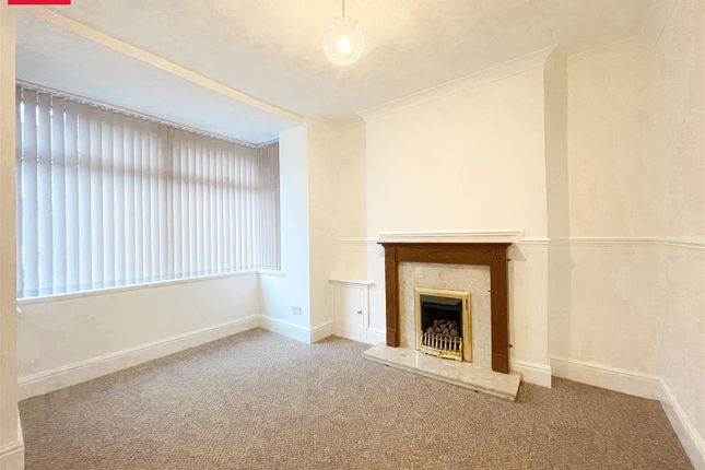 20, The Avenue, Caerphilly photo 4