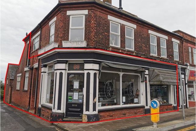 Studio terraced on 63, High Street, Great Yarmouth, £250,000