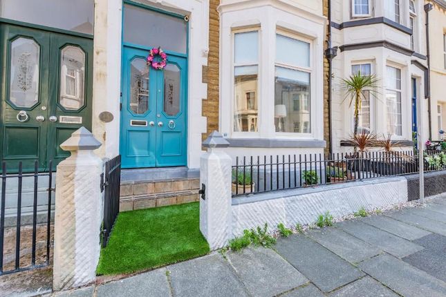 Thumbnail Hotel/guest house for sale in Moore Street, Blackpool