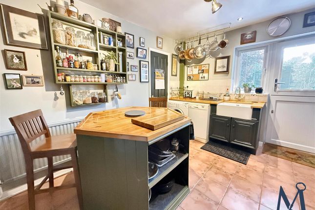 32, Wood Street, Ashby-De-La-Zouch photo 4