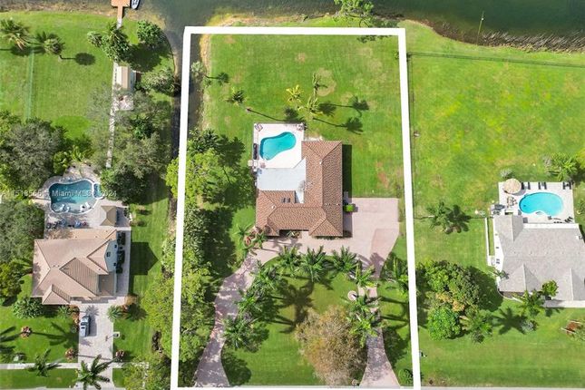 Property for sale in 4241 Hunting Trl, Lake Worth, Florida, 33467, United States Of America