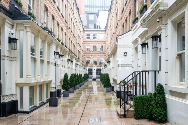 2-bed flat on Apartment E6,, Pinks Mews, London, £1,050,000
