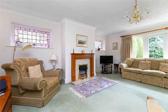 Lochslin, 1, Downview Close, Surrey photo 2