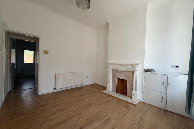 19, Green Lane, Birmingham photo 2