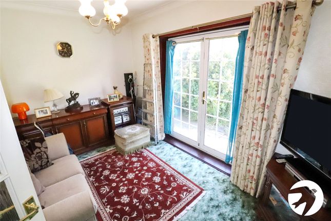 5, Priory Drive, London photo 4