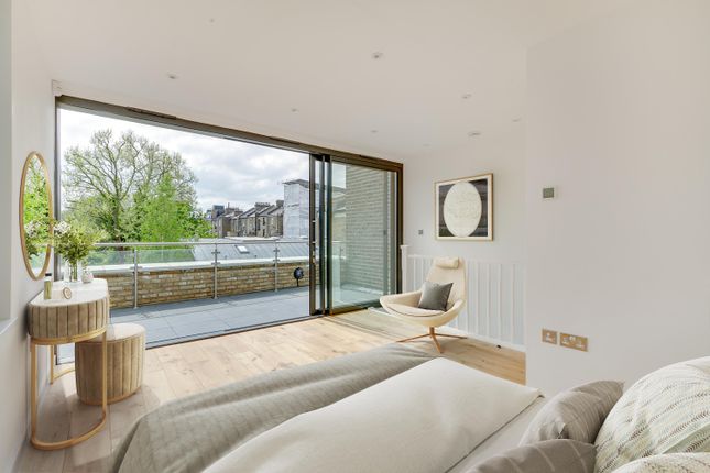 Thumbnail Detached house for sale in Wilton Way, London