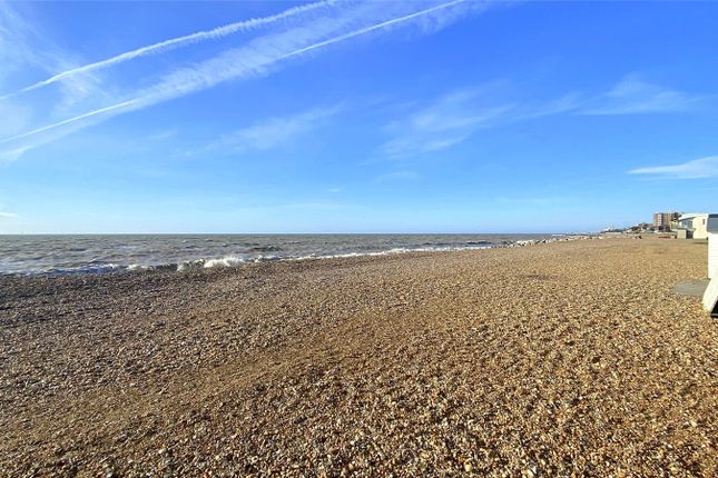Beach Hut 28,, Beach Green, Lancing photo 5