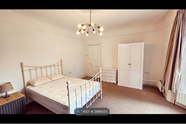 Rylett Road, London photo 2