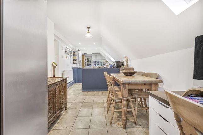 Cut Elms Farmhouse, Keers Green, Dunmow photo 3