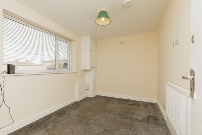 Terraced house for sale in Lynde Close, Bristol, Somerset