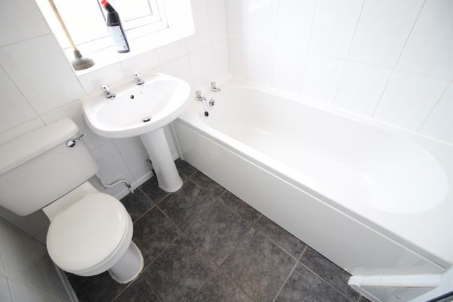 41, Derby Road, Longridge photo 4