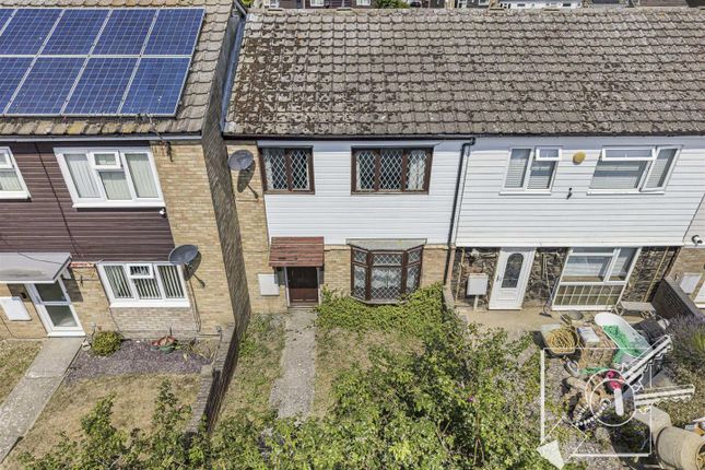 2-bed house on 35, Mackenzie Way, Gravesend, £240,000