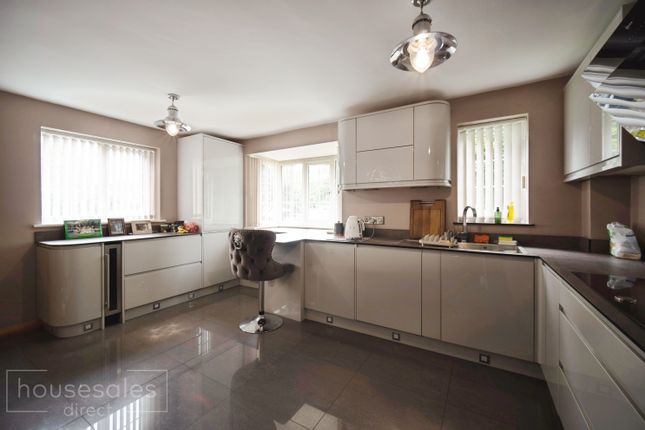48, Saffron Drive, Derby photo 3