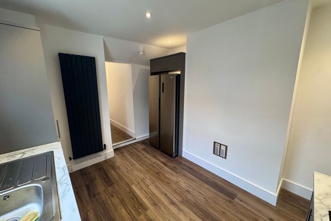 Flat 1, Nottingham photo 3