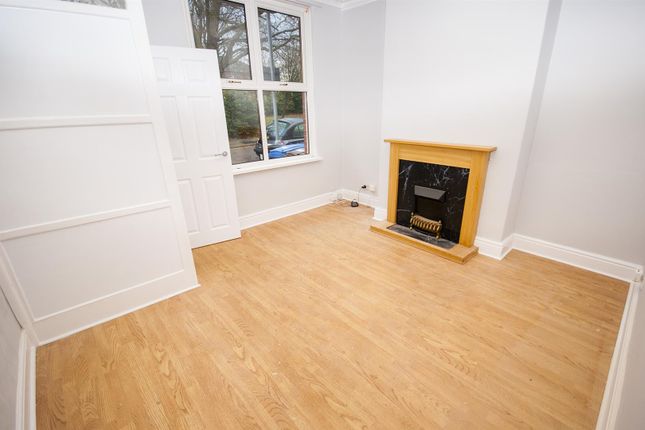 51, Worrall Street, Stockport photo 3