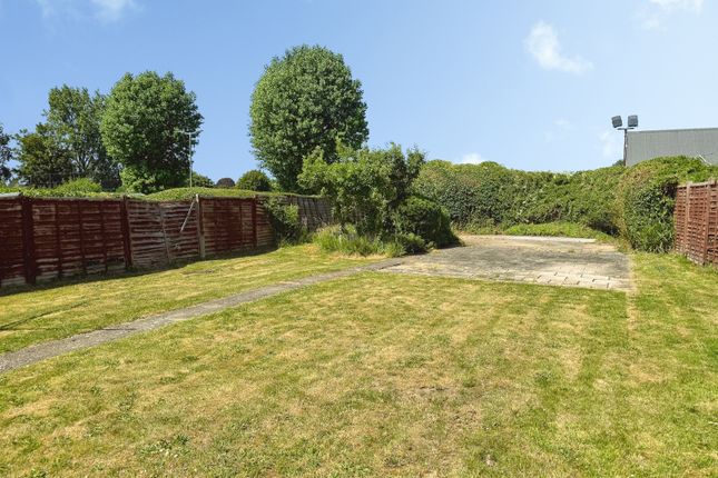 1, Sele Gardens, West Sussex photo 2