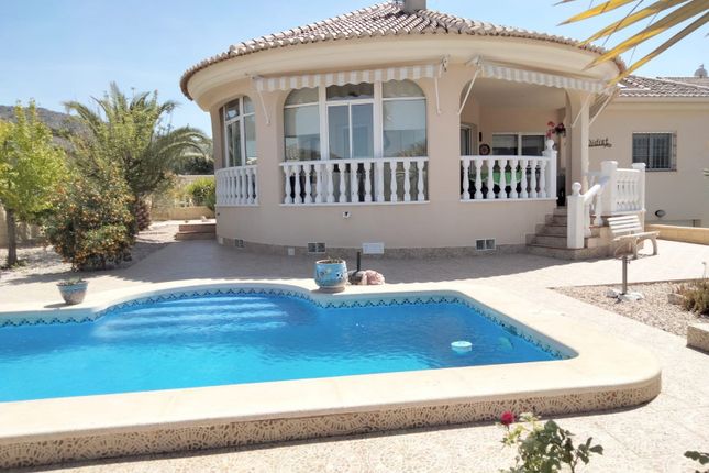 Villa for sale in 03669 La Romana, Alicante, Alicante, Spain
