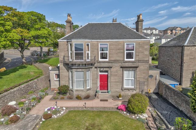 3 Drummond Street Dundee-13.Jpg