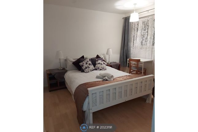 Thumbnail Room to rent in Stratford, London