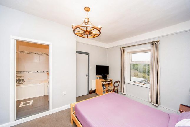 Flat for sale in Market Place, Blandford Forum