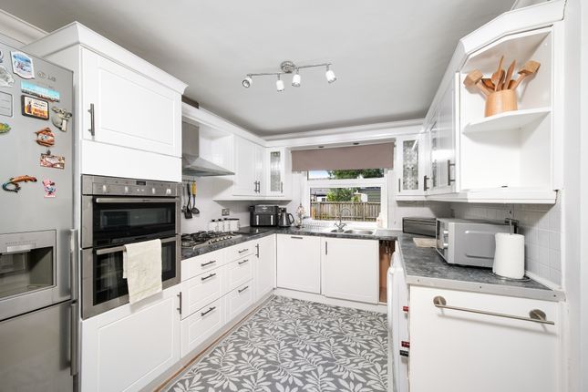 13, Woodhall Drive, Juniper Green, Edinburgh photo 4